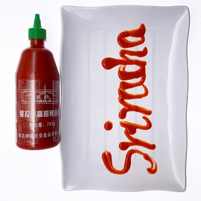 Красный японский соус Chili Sriracha ресторанов приправляя соуса 793G