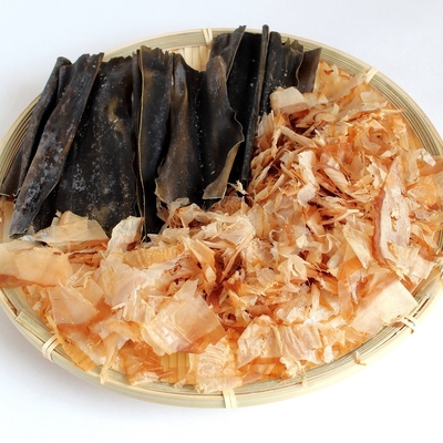 рыба Katsuobushi пеламиды OEM 100g японская шелушится пищевая добавка свободная